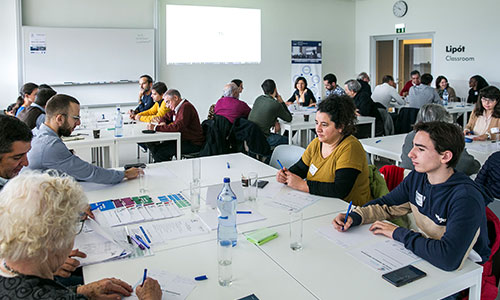 Os dois debates da associação IASA contaram com 86 cidadãos.